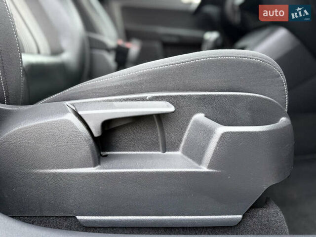 Сірий Фольксваген Golf Plus, об'ємом двигуна 1.4 л та пробігом 194 тис. км за 9700 $, фото 104 на Automoto.ua