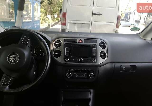 Серый Фольксваген Гольф Плюс, объемом двигателя 1.4 л и пробегом 200 тыс. км за 9499 $, фото 15 на Automoto.ua