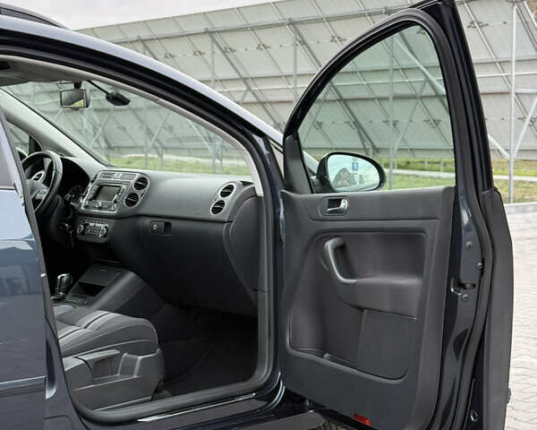 Сірий Фольксваген Golf Plus, об'ємом двигуна 1.4 л та пробігом 194 тис. км за 9700 $, фото 98 на Automoto.ua