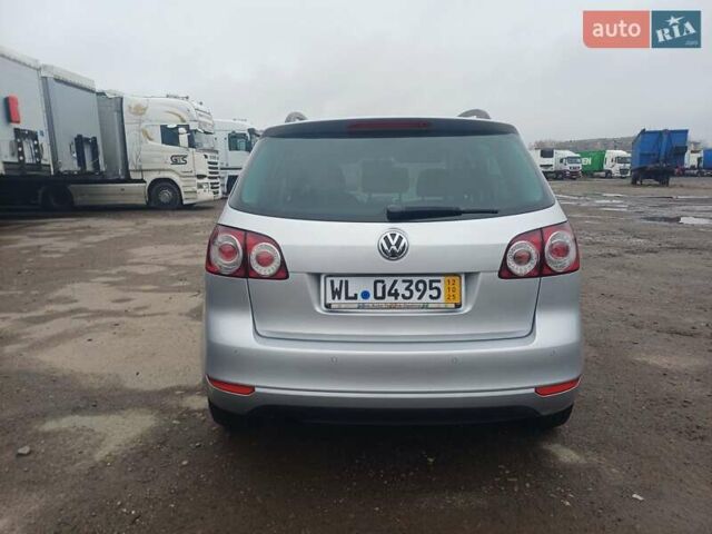 Серый Фольксваген Гольф Плюс, объемом двигателя 1.6 л и пробегом 273 тыс. км за 9200 $, фото 5 на Automoto.ua