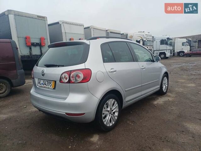 Серый Фольксваген Гольф Плюс, объемом двигателя 1.6 л и пробегом 273 тыс. км за 9200 $, фото 4 на Automoto.ua
