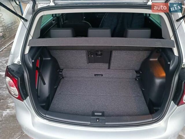 Сірий Фольксваген Golf Plus, об'ємом двигуна 1.6 л та пробігом 167 тис. км за 10750 $, фото 29 на Automoto.ua