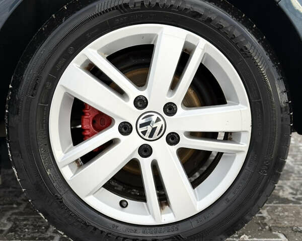 Сірий Фольксваген Golf Plus, об'ємом двигуна 1.4 л та пробігом 194 тис. км за 9000 $, фото 129 на Automoto.ua