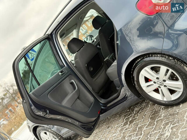 Сірий Фольксваген Golf Plus, об'ємом двигуна 1.4 л та пробігом 194 тис. км за 9000 $, фото 73 на Automoto.ua