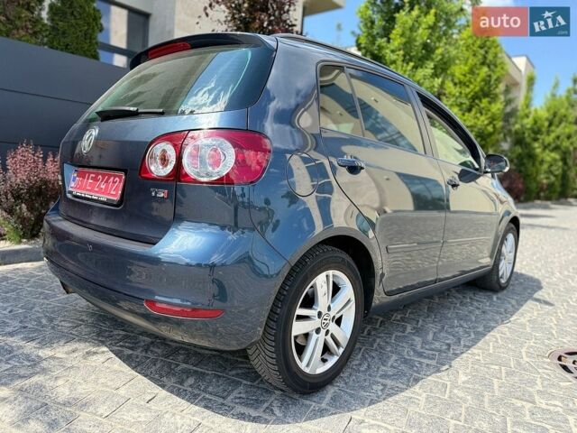 Сірий Фольксваген Golf Plus, об'ємом двигуна 1.4 л та пробігом 72 тис. км за 12000 $, фото 24 на Automoto.ua
