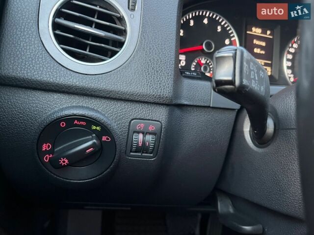Сірий Фольксваген Golf Plus, об'ємом двигуна 1.4 л та пробігом 192 тис. км за 8999 $, фото 38 на Automoto.ua