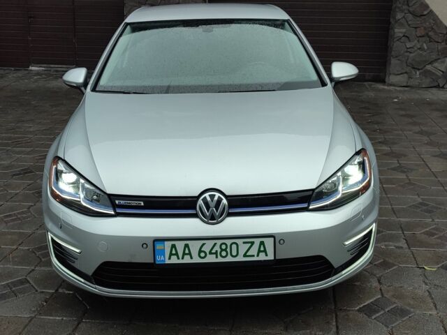 Сірий Фольксваген Golf Plus, об'ємом двигуна 0 л та пробігом 145 тис. км за 11200 $, фото 5 на Automoto.ua