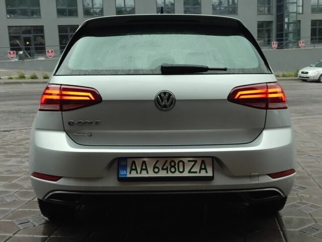 Сірий Фольксваген Golf Plus, об'ємом двигуна 0 л та пробігом 145 тис. км за 11200 $, фото 4 на Automoto.ua