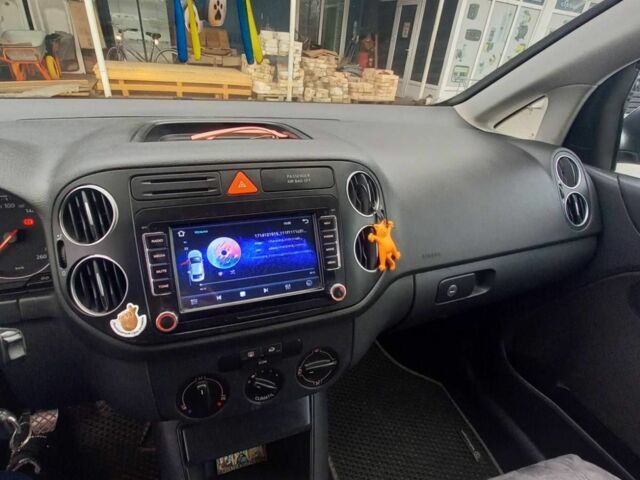 Сірий Фольксваген Golf Plus, об'ємом двигуна 1.6 л та пробігом 267 тис. км за 6300 $, фото 3 на Automoto.ua