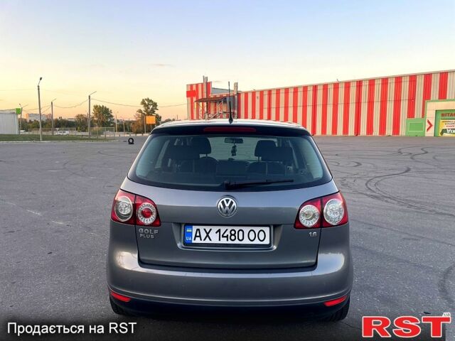 Сірий Фольксваген Golf Plus, об'ємом двигуна 1.6 л та пробігом 212 тис. км за 6000 $, фото 5 на Automoto.ua