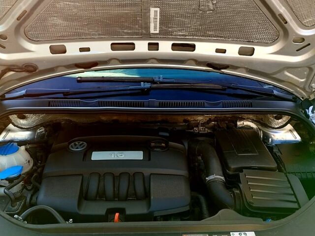 Сірий Фольксваген Golf Plus, об'ємом двигуна 1.6 л та пробігом 218 тис. км за 6700 $, фото 10 на Automoto.ua