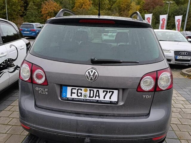 Сірий Фольксваген Golf Plus, об'ємом двигуна 2 л та пробігом 207 тис. км за 10451 $, фото 3 на Automoto.ua