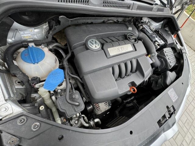 Серый Фольксваген Гольф Плюс, объемом двигателя 1.6 л и пробегом 127 тыс. км за 7550 $, фото 19 на Automoto.ua