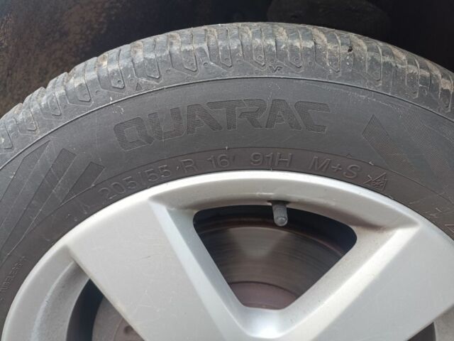 Сірий Фольксваген Golf Plus, об'ємом двигуна 2 л та пробігом 207 тис. км за 10451 $, фото 6 на Automoto.ua