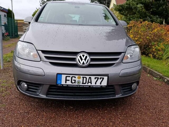 Сірий Фольксваген Golf Plus, об'ємом двигуна 2 л та пробігом 207 тис. км за 10451 $, фото 1 на Automoto.ua