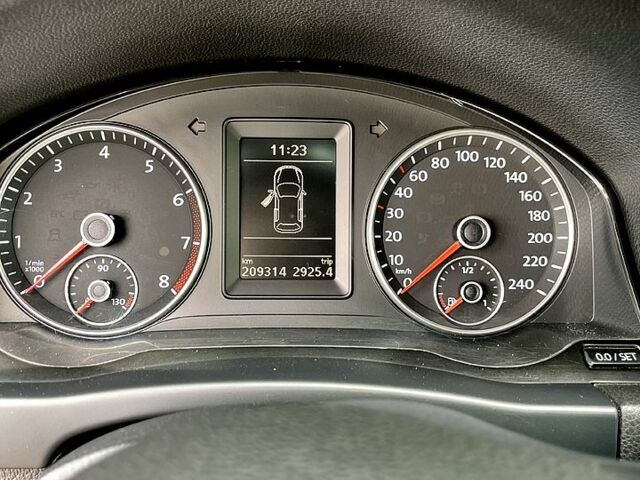 Серый Фольксваген Гольф Плюс, объемом двигателя 1.4 л и пробегом 212 тыс. км за 6900 $, фото 1 на Automoto.ua