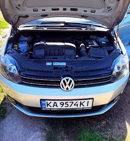 Серый Фольксваген Гольф Плюс, объемом двигателя 1.6 л и пробегом 156 тыс. км за 7500 $, фото 7 на Automoto.ua