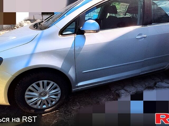 Серый Фольксваген Гольф Плюс, объемом двигателя 1.6 л и пробегом 156 тыс. км за 7500 $, фото 8 на Automoto.ua