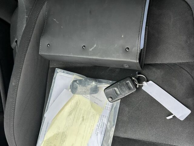 Сірий Фольксваген Golf Plus, об'ємом двигуна 1.4 л та пробігом 176 тис. км за 8400 $, фото 5 на Automoto.ua