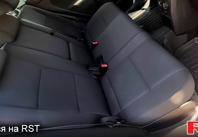 Серый Фольксваген Гольф Плюс, объемом двигателя 1.6 л и пробегом 156 тыс. км за 7500 $, фото 3 на Automoto.ua