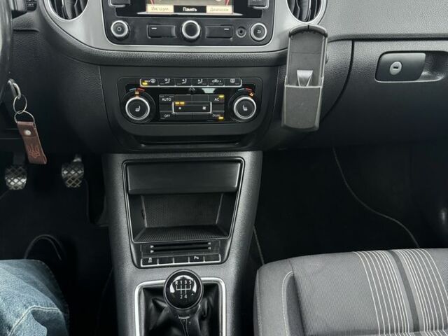 Сірий Фольксваген Golf Plus, об'ємом двигуна 1.6 л та пробігом 270 тис. км за 7150 $, фото 6 на Automoto.ua