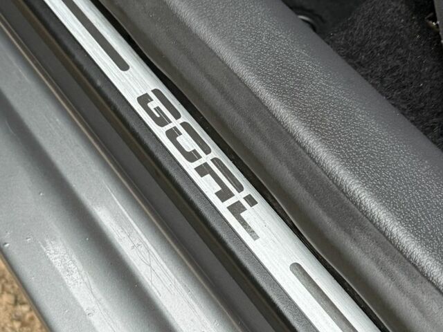 Серый Фольксваген Гольф Плюс, объемом двигателя 1.4 л и пробегом 220 тыс. км за 4999 $, фото 8 на Automoto.ua