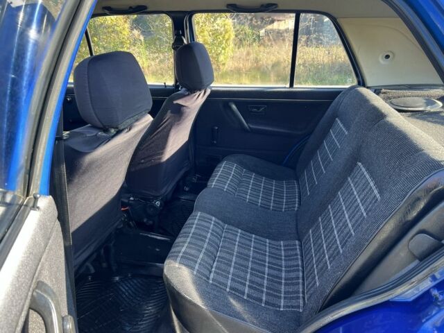 Синій Фольксваген Golf Plus, об'ємом двигуна 1.3 л та пробігом 300 тис. км за 1550 $, фото 14 на Automoto.ua