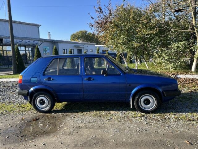 Синій Фольксваген Golf Plus, об'ємом двигуна 1.3 л та пробігом 300 тис. км за 1550 $, фото 4 на Automoto.ua