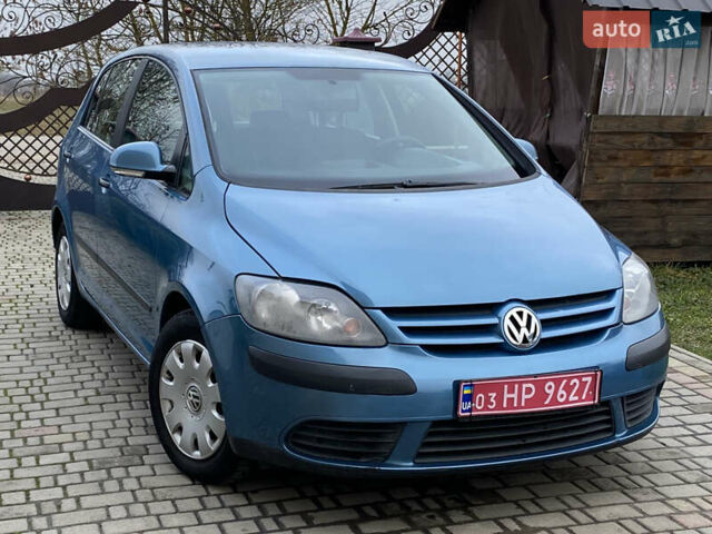 Синий Фольксваген Гольф Плюс, объемом двигателя 1.4 л и пробегом 132 тыс. км за 4700 $, фото 1 на Automoto.ua