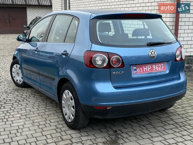 Синий Фольксваген Гольф Плюс, объемом двигателя 1.4 л и пробегом 132 тыс. км за 4700 $, фото 16 на Automoto.ua