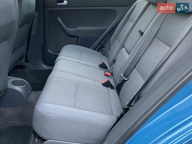 Синий Фольксваген Гольф Плюс, объемом двигателя 1.4 л и пробегом 132 тыс. км за 4700 $, фото 34 на Automoto.ua