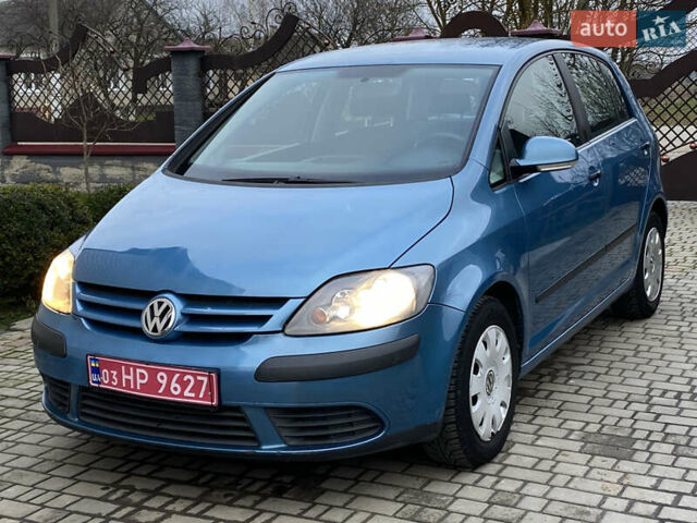 Синий Фольксваген Гольф Плюс, объемом двигателя 1.4 л и пробегом 132 тыс. км за 4700 $, фото 9 на Automoto.ua