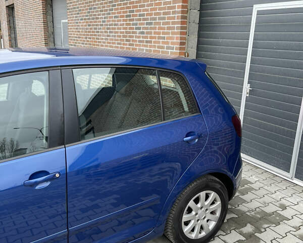 Синий Фольксваген Гольф Плюс, объемом двигателя 1.6 л и пробегом 230 тыс. км за 5200 $, фото 9 на Automoto.ua