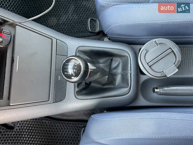Синий Фольксваген Гольф Плюс, объемом двигателя 1.6 л и пробегом 214 тыс. км за 5700 $, фото 11 на Automoto.ua