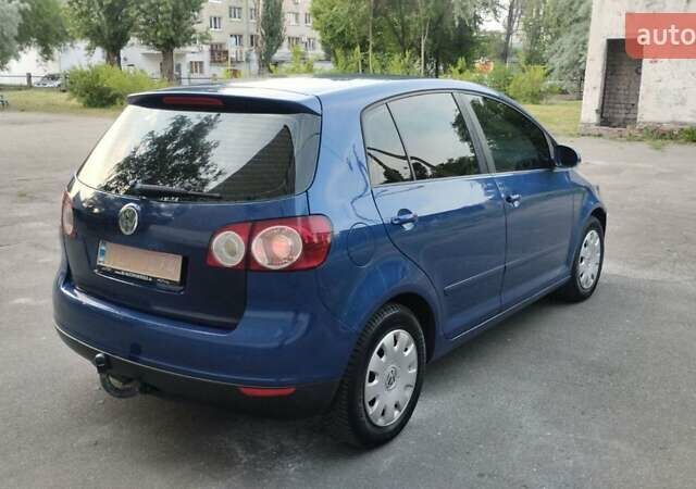 Синий Фольксваген Гольф Плюс, объемом двигателя 1.6 л и пробегом 205 тыс. км за 4600 $, фото 6 на Automoto.ua
