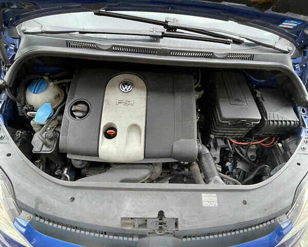 Синий Фольксваген Гольф Плюс, объемом двигателя 1.6 л и пробегом 230 тыс. км за 5200 $, фото 24 на Automoto.ua