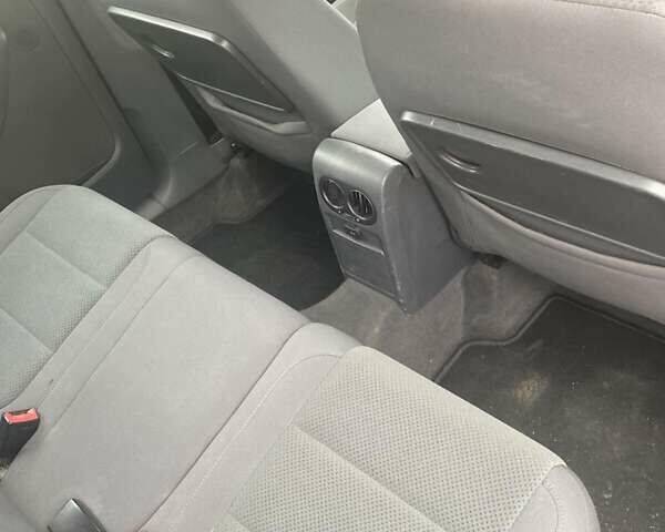 Синий Фольксваген Гольф Плюс, объемом двигателя 1.6 л и пробегом 215 тыс. км за 5400 $, фото 11 на Automoto.ua