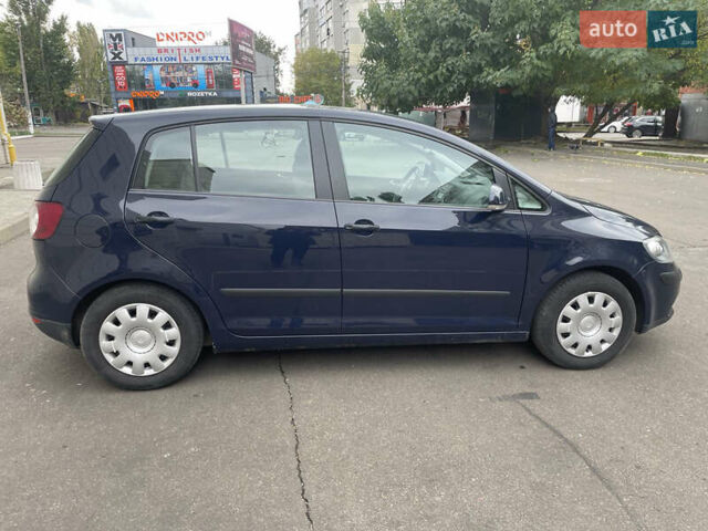 Синий Фольксваген Гольф Плюс, объемом двигателя 1.4 л и пробегом 122 тыс. км за 5200 $, фото 1 на Automoto.ua