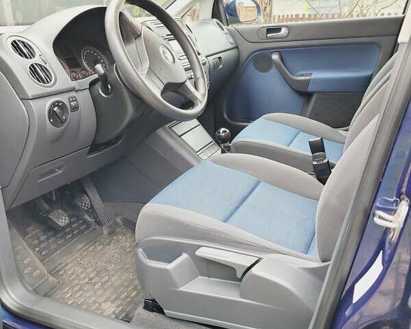 Синий Фольксваген Гольф Плюс, объемом двигателя 1.4 л и пробегом 89 тыс. км за 5600 $, фото 10 на Automoto.ua