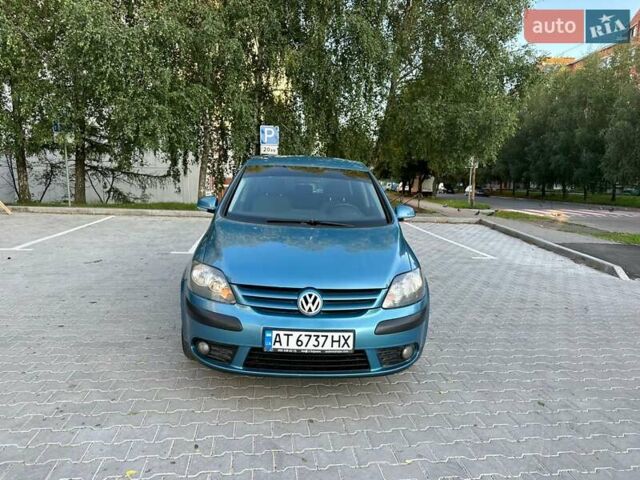 Синий Фольксваген Гольф Плюс, объемом двигателя 1.6 л и пробегом 262 тыс. км за 7499 $, фото 8 на Automoto.ua