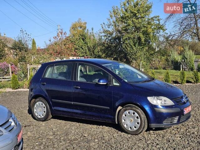 Синій Фольксваген Golf Plus, об'ємом двигуна 1.6 л та пробігом 210 тис. км за 5300 $, фото 1 на Automoto.ua