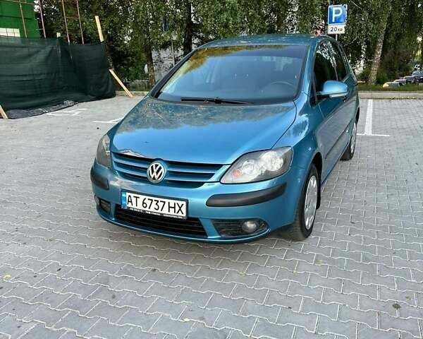 Синий Фольксваген Гольф Плюс, объемом двигателя 1.6 л и пробегом 262 тыс. км за 7499 $, фото 12 на Automoto.ua