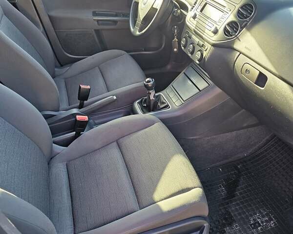 Синій Фольксваген Golf Plus, об'ємом двигуна 1.6 л та пробігом 210 тис. км за 5300 $, фото 17 на Automoto.ua