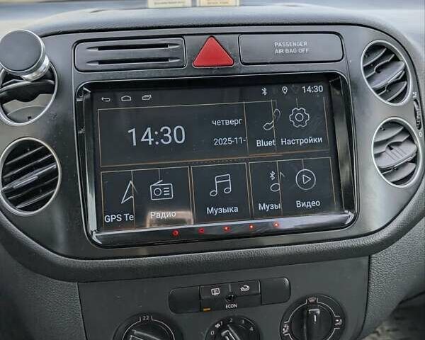 Синій Фольксваген Golf Plus, об'ємом двигуна 1.6 л та пробігом 247 тис. км за 6700 $, фото 5 на Automoto.ua