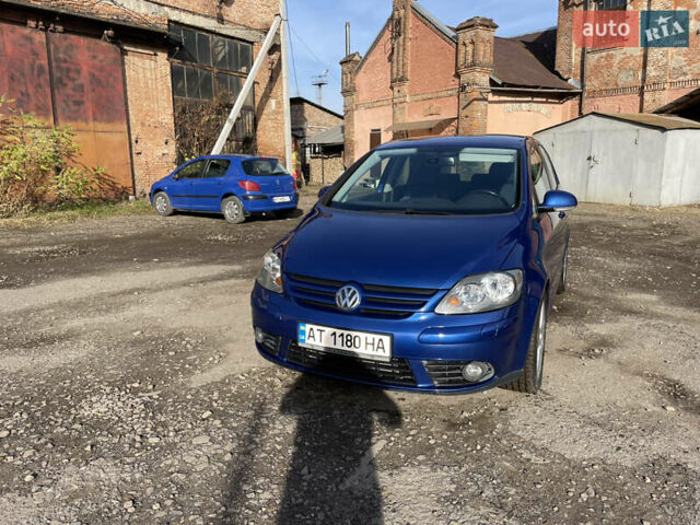 Синий Фольксваген Гольф Плюс, объемом двигателя 1.6 л и пробегом 214 тыс. км за 5700 $, фото 7 на Automoto.ua
