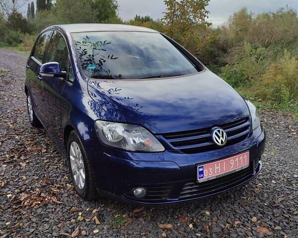 Синій Фольксваген Golf Plus, об'ємом двигуна 1.4 л та пробігом 215 тис. км за 4800 $, фото 19 на Automoto.ua