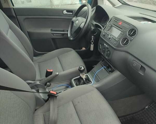 Синій Фольксваген Golf Plus, об'ємом двигуна 1.6 л та пробігом 191 тис. км за 5500 $, фото 9 на Automoto.ua