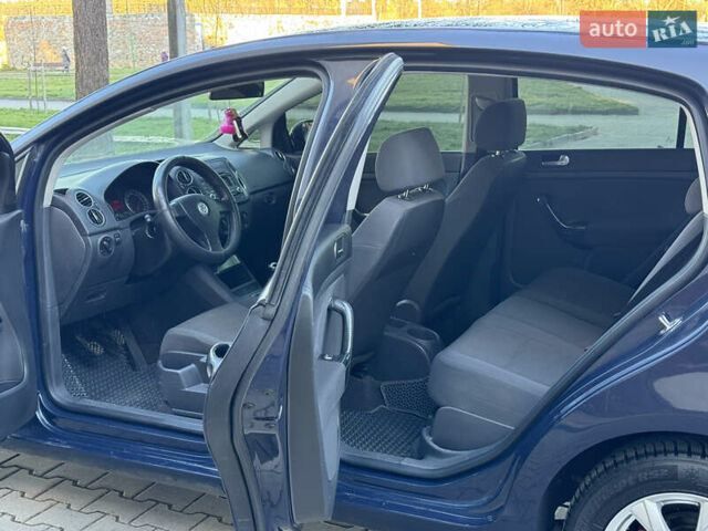 Синий Фольксваген Гольф Плюс, объемом двигателя 1.6 л и пробегом 282 тыс. км за 4500 $, фото 28 на Automoto.ua