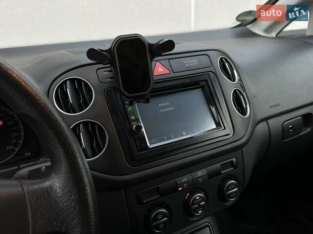 Синий Фольксваген Гольф Плюс, объемом двигателя 1.6 л и пробегом 237 тыс. км за 5850 $, фото 30 на Automoto.ua