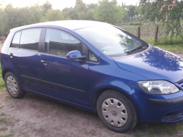 Синий Фольксваген Гольф Плюс, объемом двигателя 0 л и пробегом 230 тыс. км за 4500 $, фото 1 на Automoto.ua